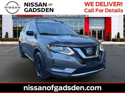 Used 2017 Nissan Rogue SV w/ Midnight Edition