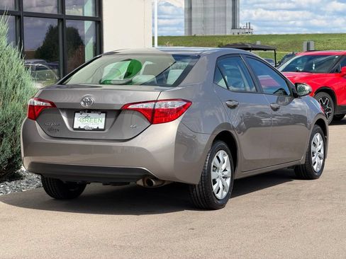 Used 2016 Toyota Corolla LE FWD image 5
