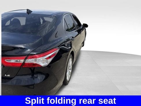 Used 2019 Toyota Camry LE FWD image 13