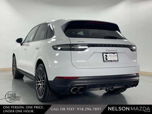 Used 2020 Porsche Cayenne S image 8