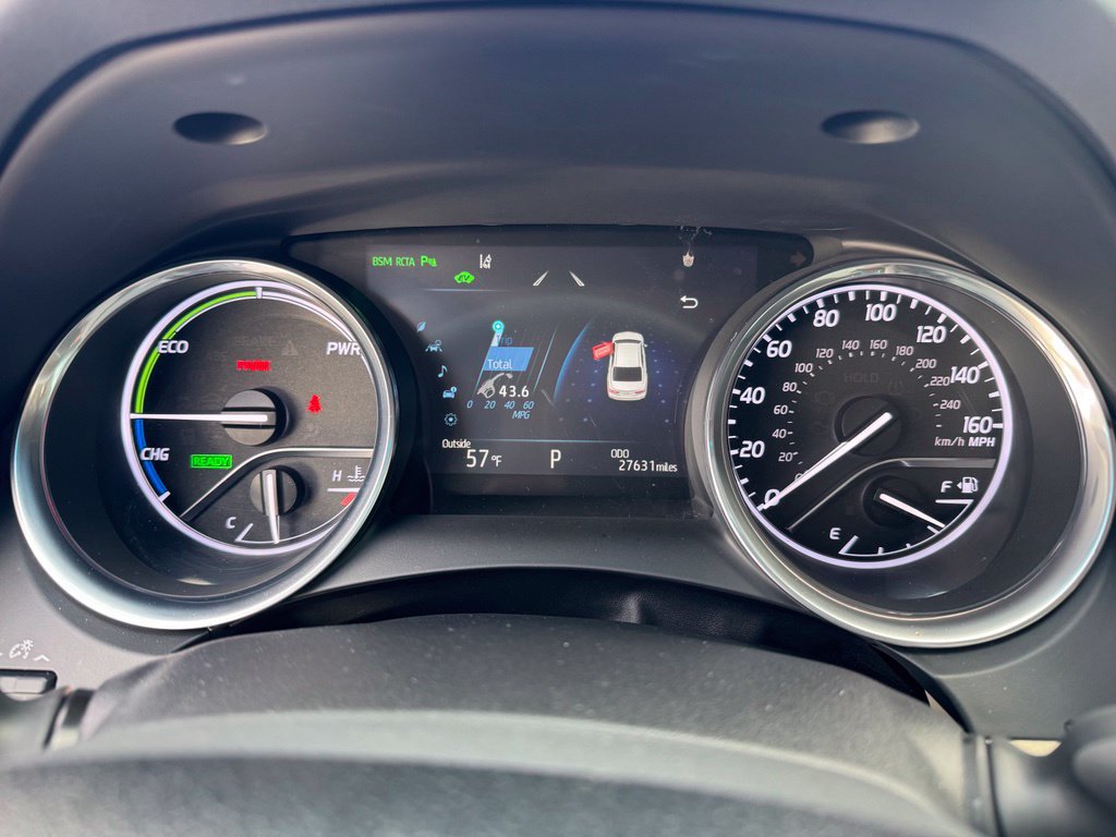 Used 2018 Toyota Camry XLE w/ Audio Package FWD image 17