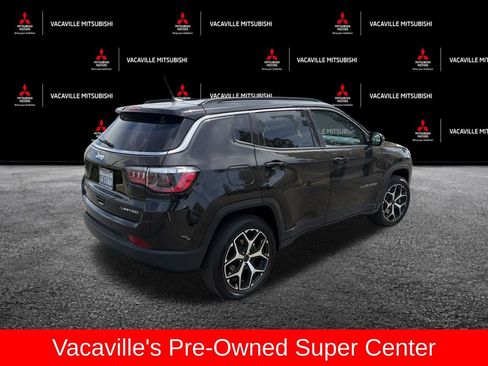 Used 2025 Jeep Compass Limited AWD/4WD image 6