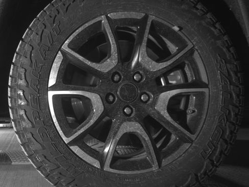 Used 2025 Jeep Compass Trailhawk AWD/4WD image 15