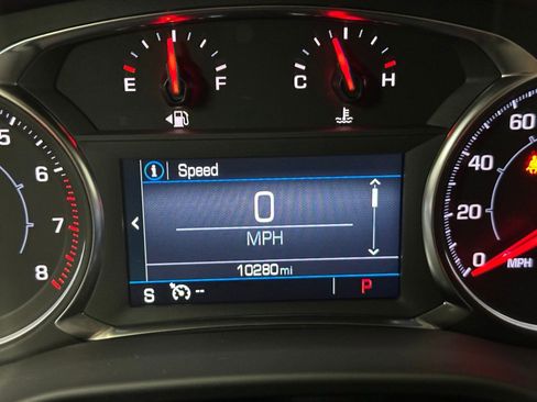 Certified 2023 GMC Acadia SLE w/ Driver Convenience Package image 10