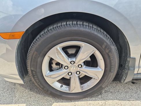 Certified 2019 Honda Odyssey EX-L image 9