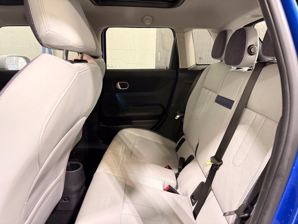 Certified 2025 MINI Cooper S FWD image 21