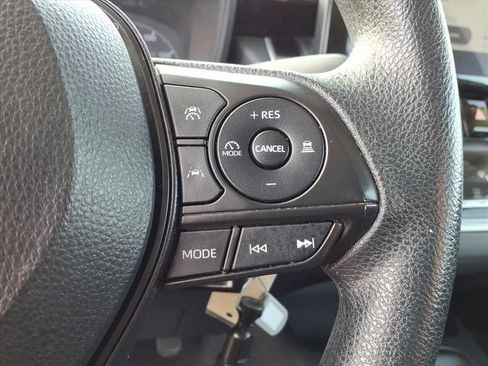 Used 2024 Toyota Corolla LE image 23