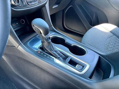 Used 2023 Chevrolet Equinox LT FWD image 20