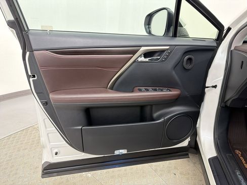 Used 2019 Lexus RX 350L w/ Premium Package image 22