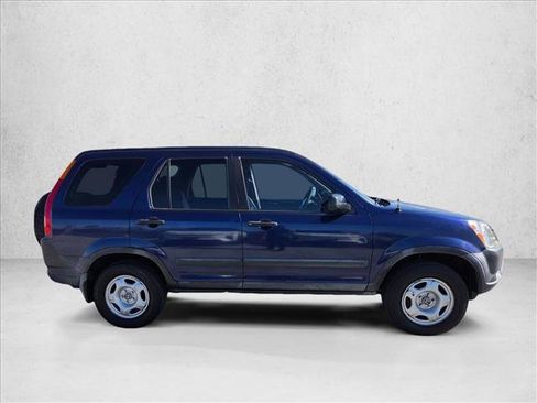 Used 2003 Honda CR-V LX image 4
