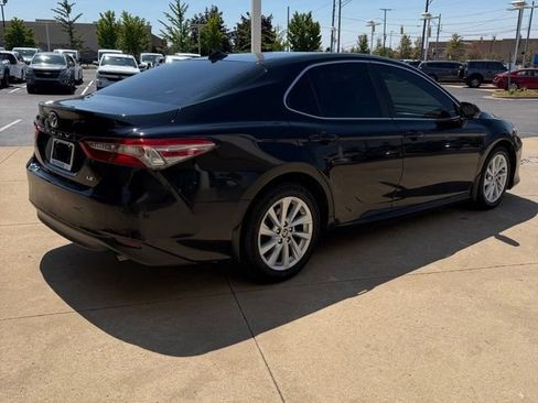 Used 2023 Toyota Camry LE w/ Convenience Package FWD image 5