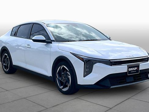 Certified 2026 Kia K4 EX FWD image 3