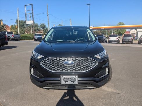 Certified 2023 Ford Edge SEL w/ Convenience Package AWD/4WD image 3