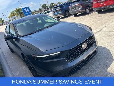 Used 2025 Honda Accord SE image 3