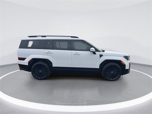 Used 2025 Hyundai Santa Fe Calligraphy image 9