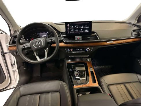 Used 2023 Audi Q5 2.0T Premium Plus w/ Convenience Package AWD/4WD image 19