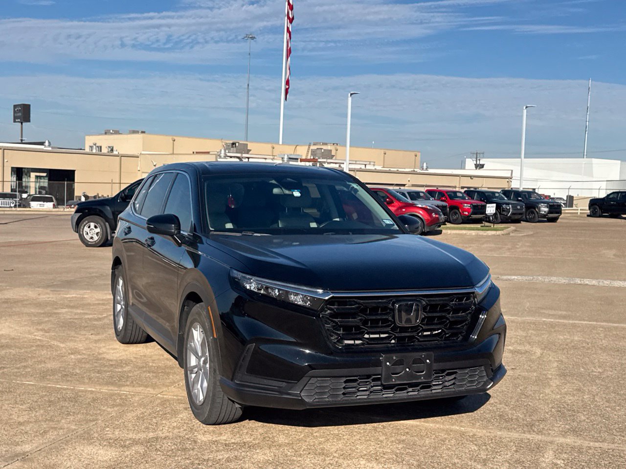 Used 2025 Honda CR-V EX image 3