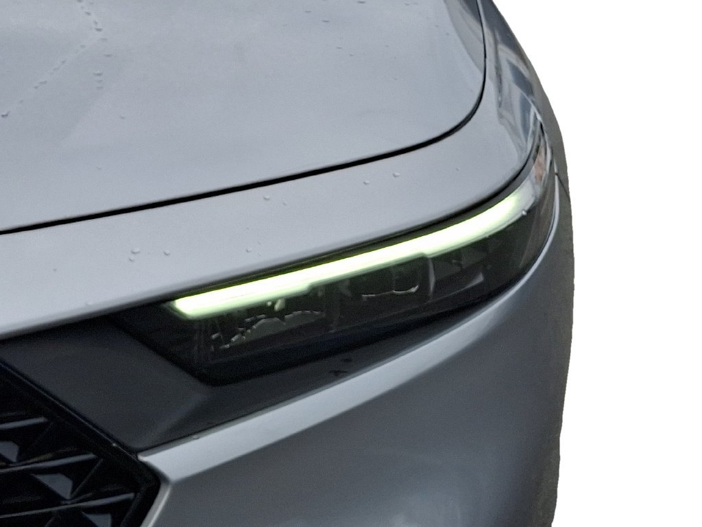 Used 2023 Honda Accord EX image 11