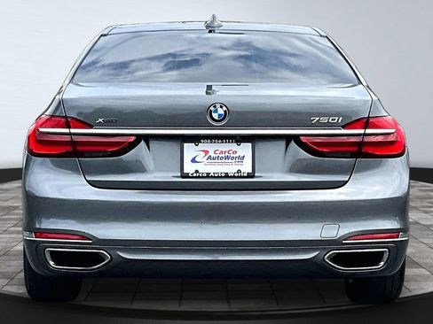 Used 2018 BMW 750i xDrive AWD/4WD image 6
