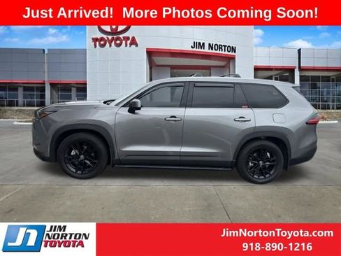 Used 2025 Toyota Grand Highlander AWD Hybrid image 5