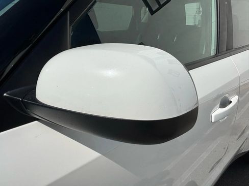 Used 2019 Kia Soul ! image 14