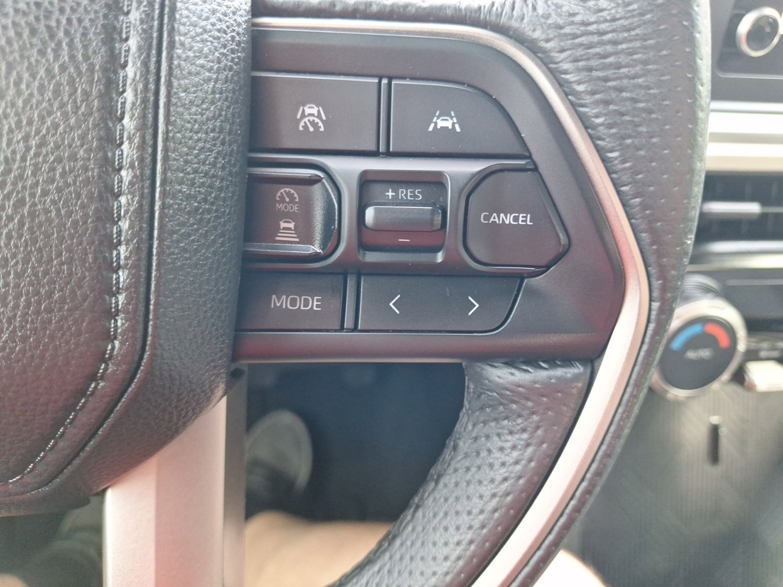 Used 2024 Toyota Tacoma TRD Off-Road AWD/4WD image 21