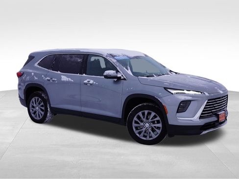 Certified 2025 Buick Enclave Preferred image 2