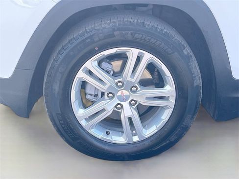 Used 2024 GMC Terrain SLE w/ LPO, Floor Liner Package image 30