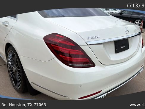 Used 2019 Mercedes-Benz S 560 Sedan image 18