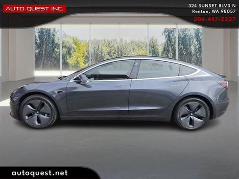 Used 2018 Tesla Model 3 Long Range image 8