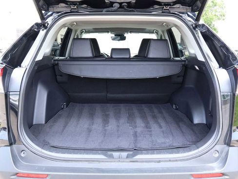 Used 2023 Toyota RAV4 XLE Premium FWD image 19