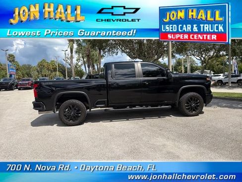 Used 2025 Chevrolet Silverado 2500 LT w/ Trail Boss Package AWD/4WD image 13