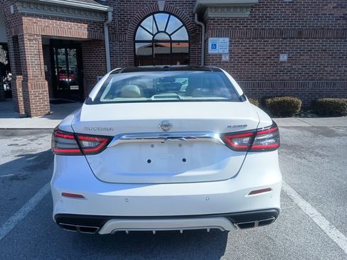 Used 2021 Nissan Maxima Platinum w/ Sport Mat Group image 5