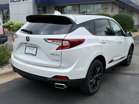 Used 2025 Acura RDX SH-AWD image 3