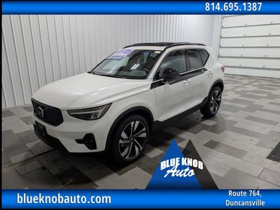 Used 2025 Volvo XC40 B5 Plus