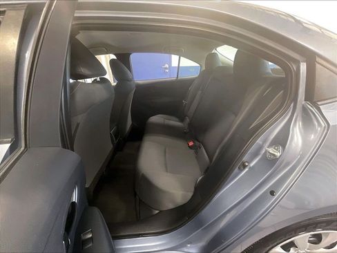 Used 2022 Toyota Corolla LE FWD image 15