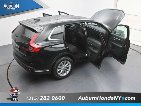 Used 2024 Honda CR-V EX image 40