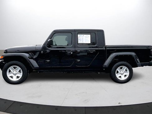 Certified 2022 Jeep Gladiator Sport image 6