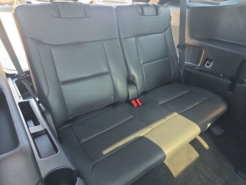 Used 2025 Ford Explorer ST w/ Sun And Sound Package AWD/4WD image 13