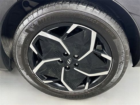 Used 2023 Hyundai Ioniq 5 SEL w/ Cargo Package image 31