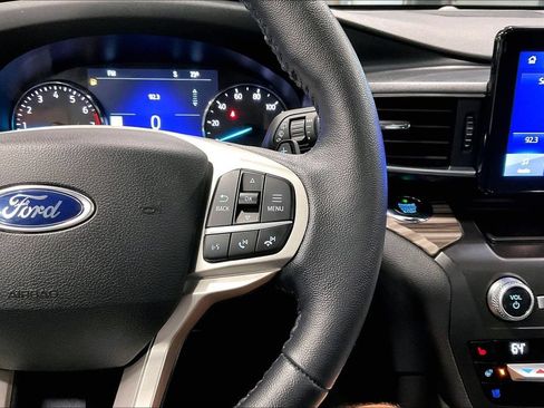 Used 2020 Ford Explorer Limited AWD/4WD image 13