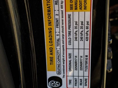 Used 2025 Chevrolet Trax LT w/ LT Convenience Package image 42