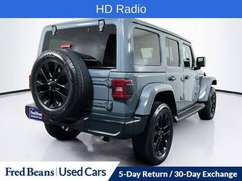 Used 2024 Jeep Wrangler Unlimited Sahara w/ Technology Group AWD/4WD image 10