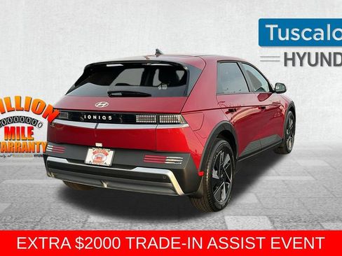 New 2026 Hyundai Elantra Sport image 7