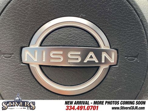Used 2023 Nissan Rogue SV image 30