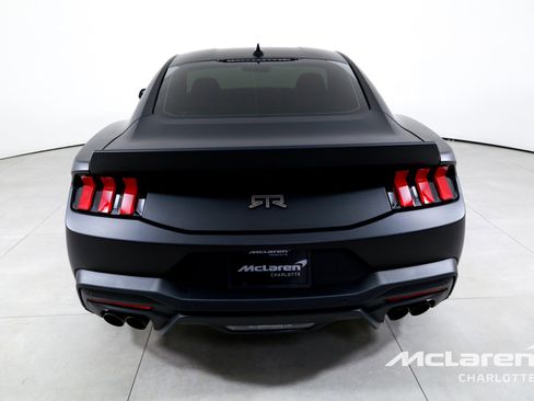 Used 2025 Ford Mustang GT Premium w/ GT Performance Package RWD image 7