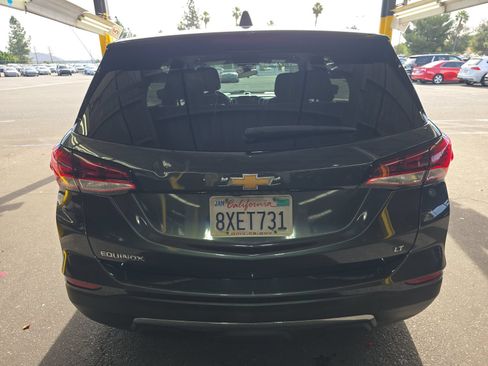 Used 2022 Chevrolet Equinox LT FWD image 8