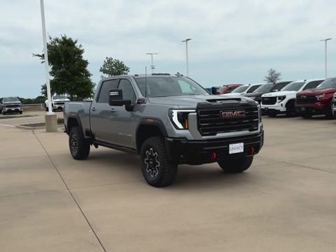 New 2026 GMC Sierra 2500 AT4X AWD/4WD image 4