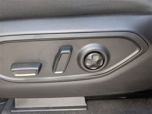 New 2025 Jeep Grand Cherokee Laredo X image 16