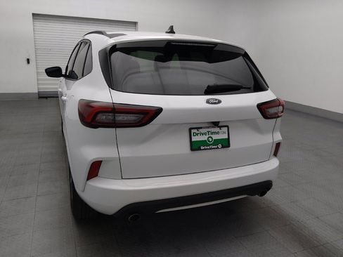 Used 2023 Ford Escape ST-Line FWD image 6